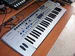 Συνθεσάϊζερ Novation KS4 (Virtual Analog Synthesizer)